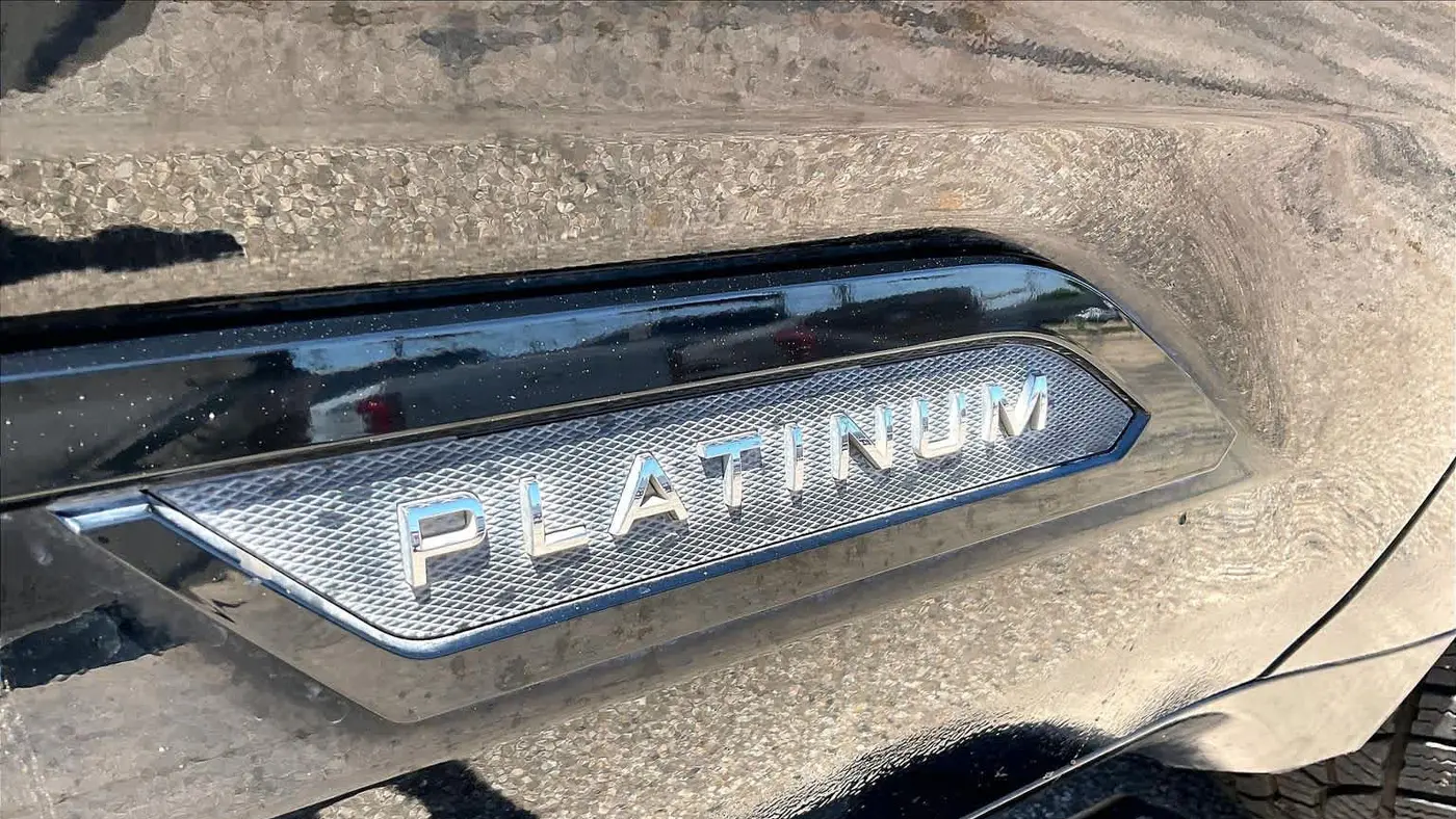 2022 Toyota Tundra Platinum