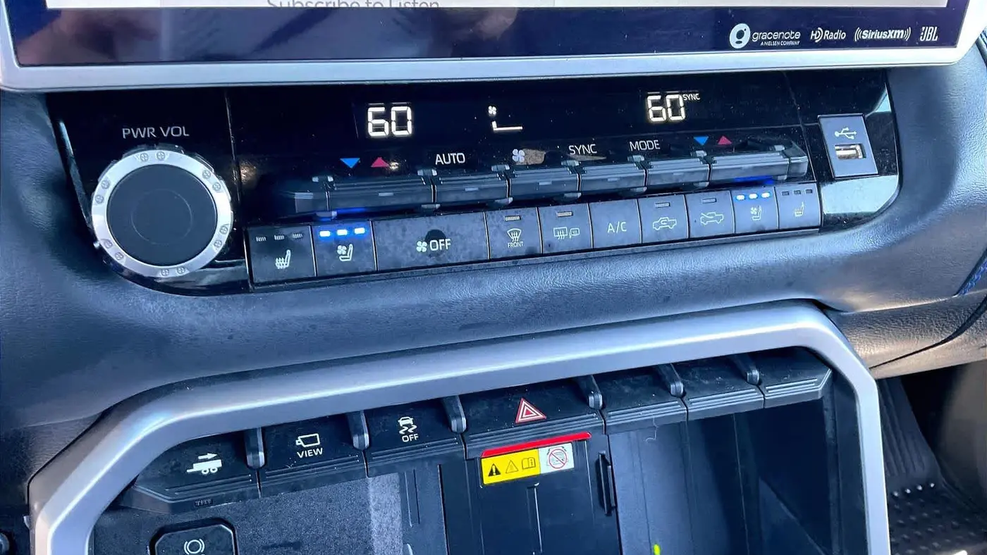 2022 Toyota Tundra Platinum