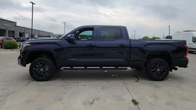 2024 Toyota Tundra Platinum