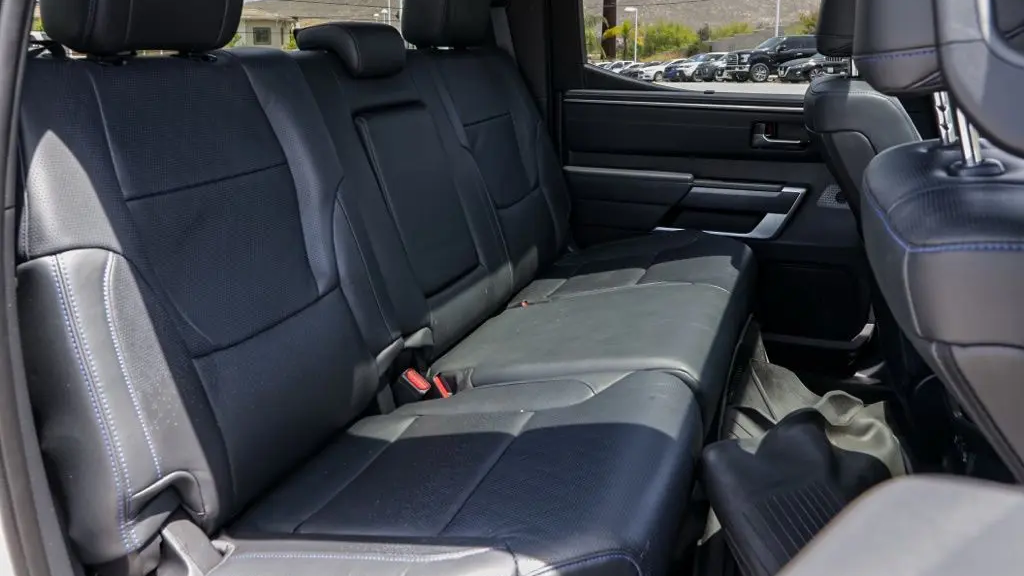 2023 Toyota Tundra Platinum HV