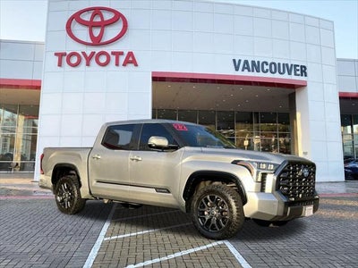 2022 Toyota Tundra 4X4 Platinum HV 4DR Crewmax Cab Pickup SB