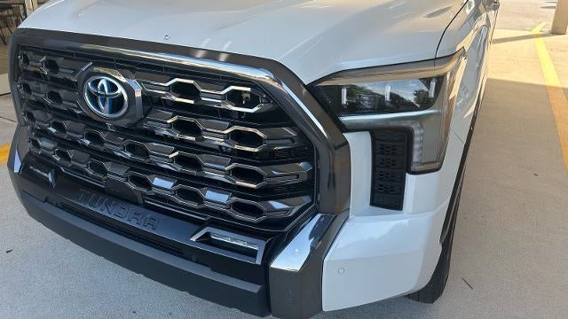 2024 Toyota Tundra Platinum HV