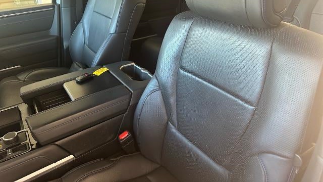 2024 Toyota Tundra Platinum HV