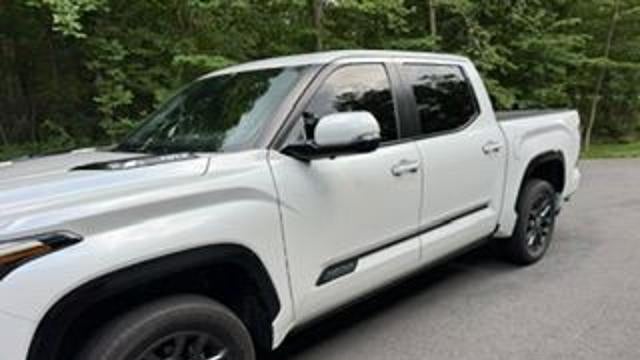 2024 Toyota Tundra Platinum HV