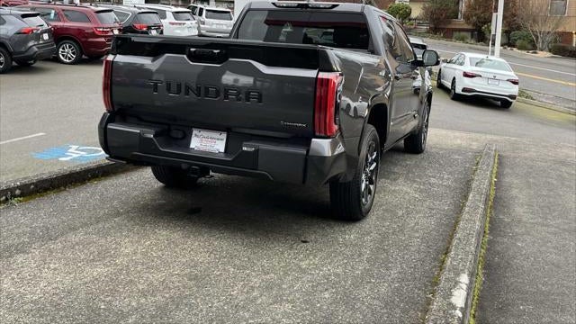 2025 Toyota Tundra Platinum HV