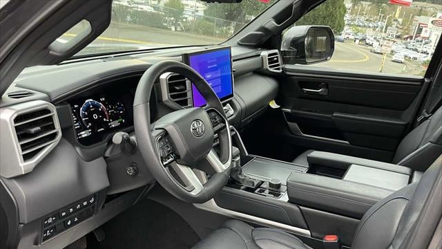 2025 Toyota Tundra Platinum HV