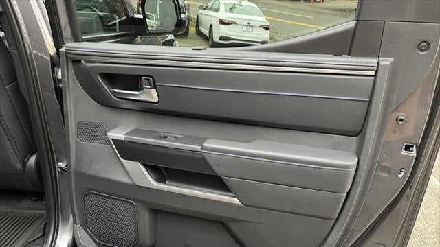 2025 Toyota Tundra Platinum HV
