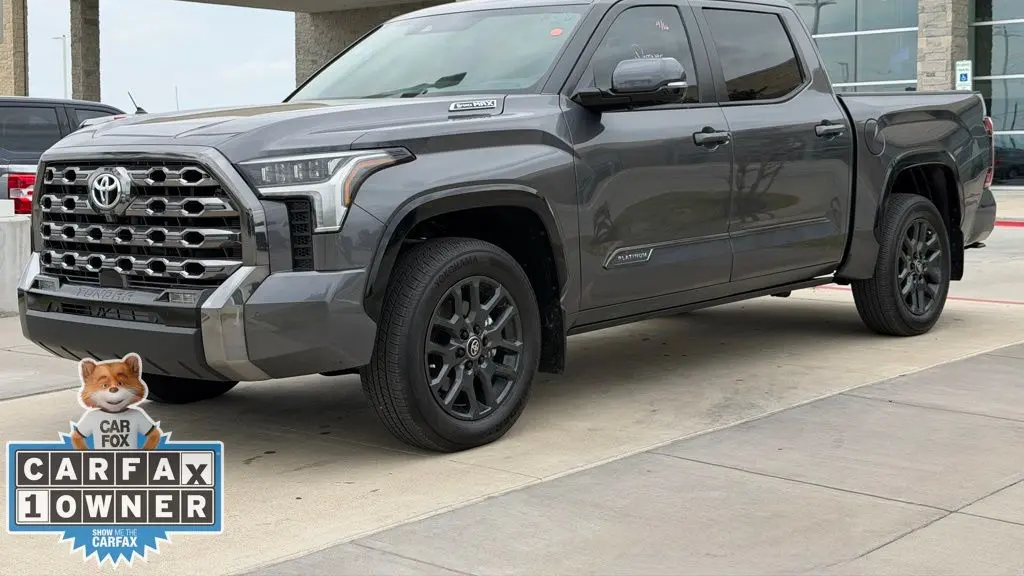 2025 Toyota Tundra Platinum HV