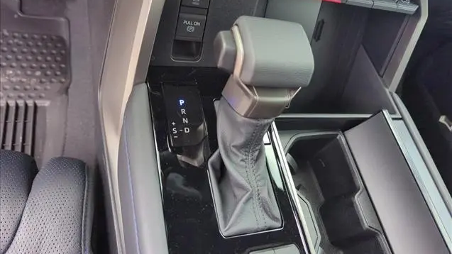 2026 Toyota Tundra Platinum HV