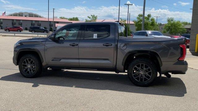2022 Toyota Tundra Platinum HV