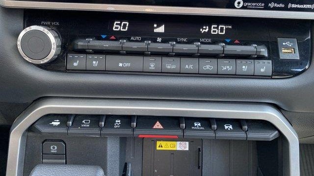 2022 Toyota Tundra Platinum HV
