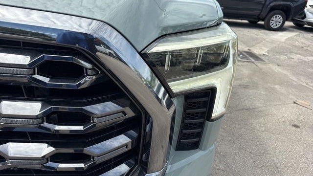 2024 Toyota Tundra Platinum HV