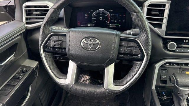 2024 Toyota Tundra Platinum HV