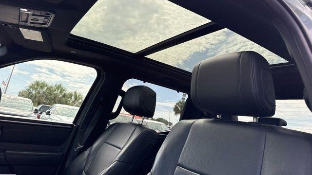 2024 Toyota Tundra Platinum HV