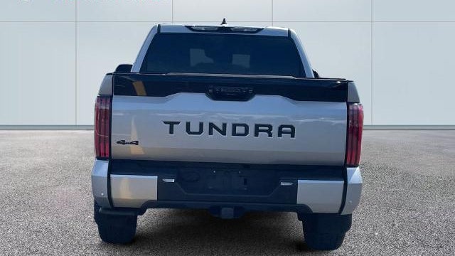 2024 Toyota Tundra Platinum HV