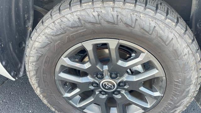 2024 Toyota Tundra Platinum HV