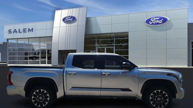 2024 Toyota Tundra Platinum HV