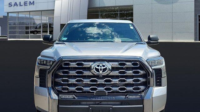 2024 Toyota Tundra Platinum HV