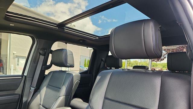2024 Toyota Tundra Platinum HV