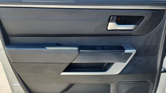 2024 Toyota Tundra Platinum HV