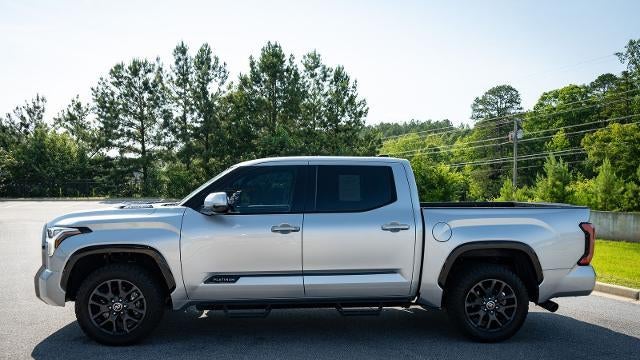 2023 Toyota Tundra Platinum HV