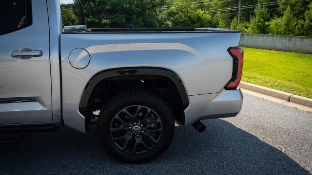 2023 Toyota Tundra Platinum HV