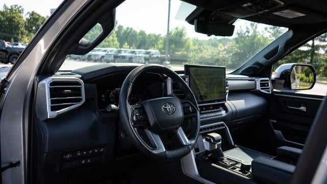 2023 Toyota Tundra Platinum HV