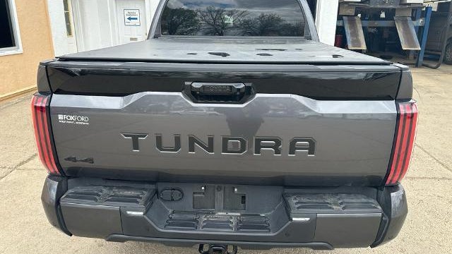 2024 Toyota Tundra Platinum HV