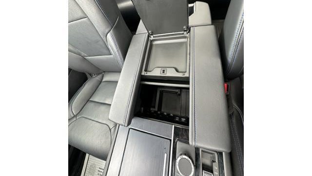 2024 Toyota Tundra Platinum HV
