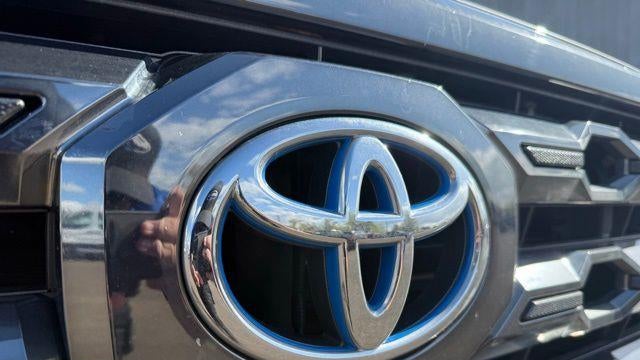 2024 Toyota Tundra Platinum HV