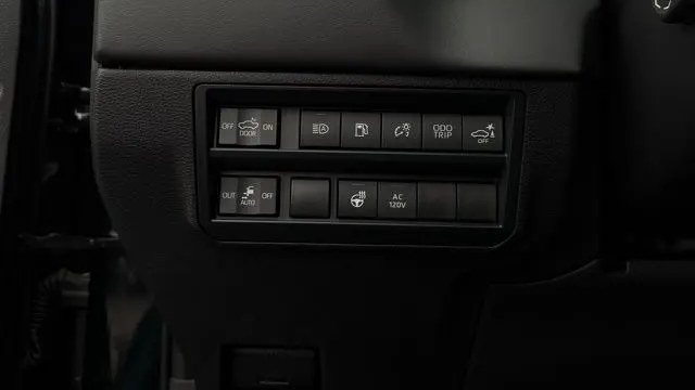 2025 Toyota Tundra Platinum HV