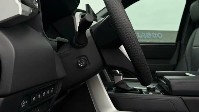 2025 Toyota Tundra Platinum HV