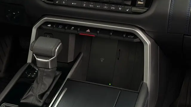 2025 Toyota Tundra Platinum HV