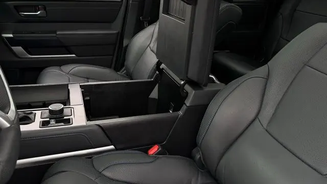 2025 Toyota Tundra Platinum HV