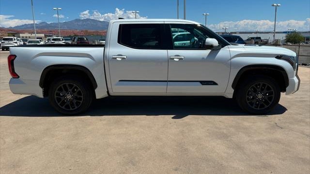 2022 Toyota Tundra Platinum HV