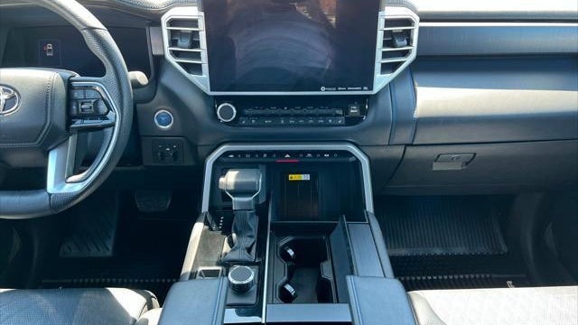 2022 Toyota Tundra Platinum HV