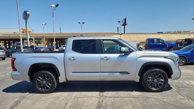 2024 Toyota Tundra Platinum HV