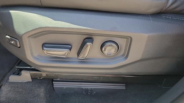 2024 Toyota Tundra Platinum HV