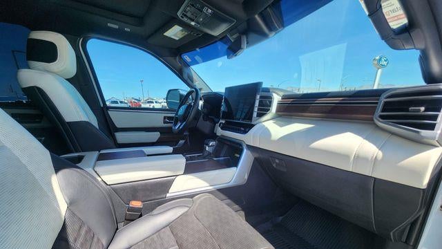 2025 Toyota Tundra Platinum HV