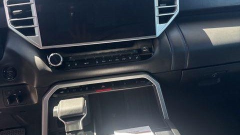 2025 Toyota Tundra Platinum HV