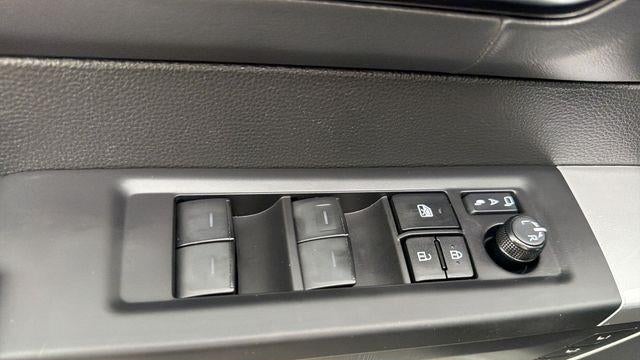 2025 Toyota Tundra Platinum HV