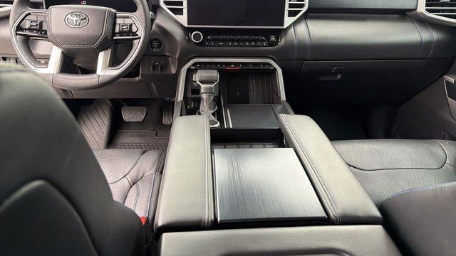 2025 Toyota Tundra Platinum HV