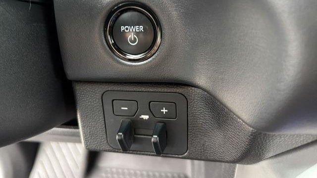 2025 Toyota Tundra Platinum HV