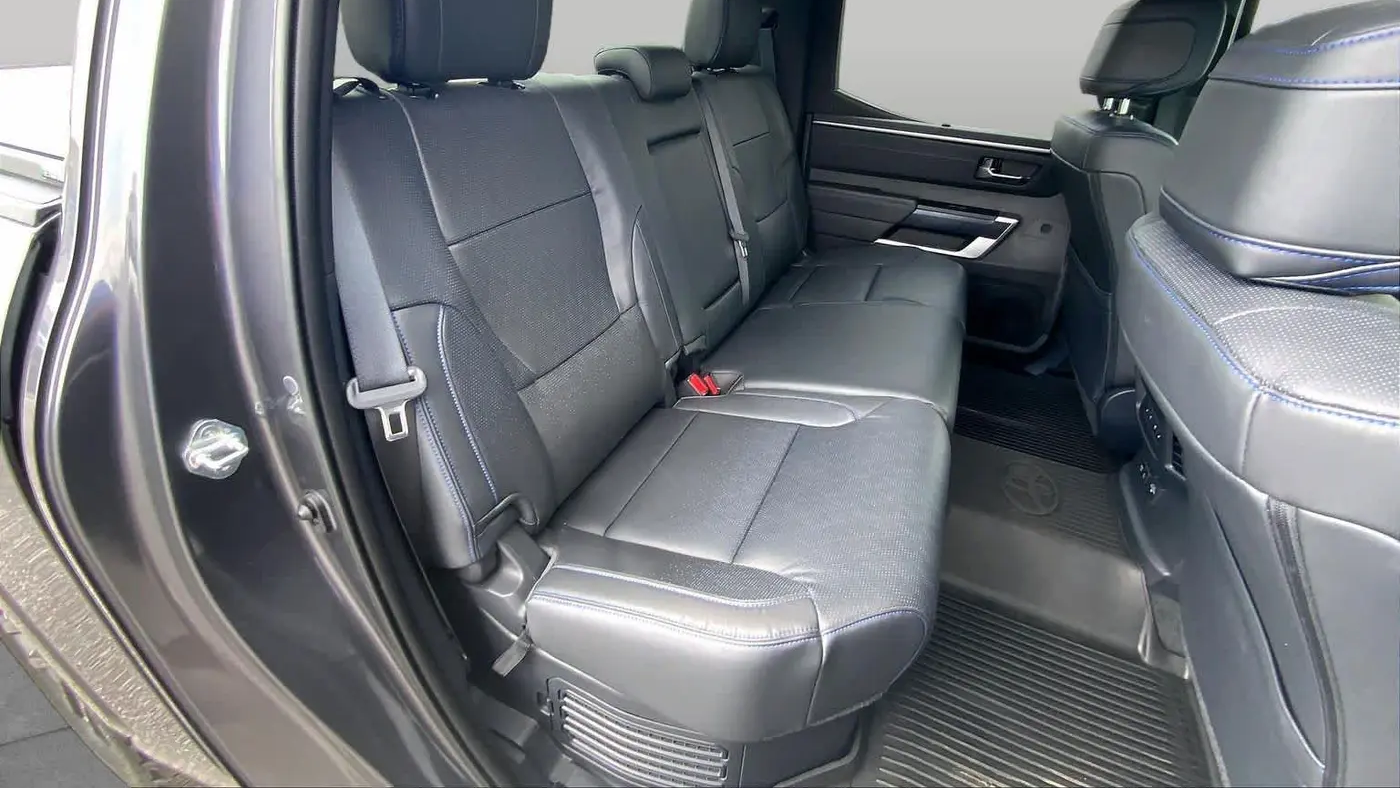 2024 Toyota Tundra Platinum HV