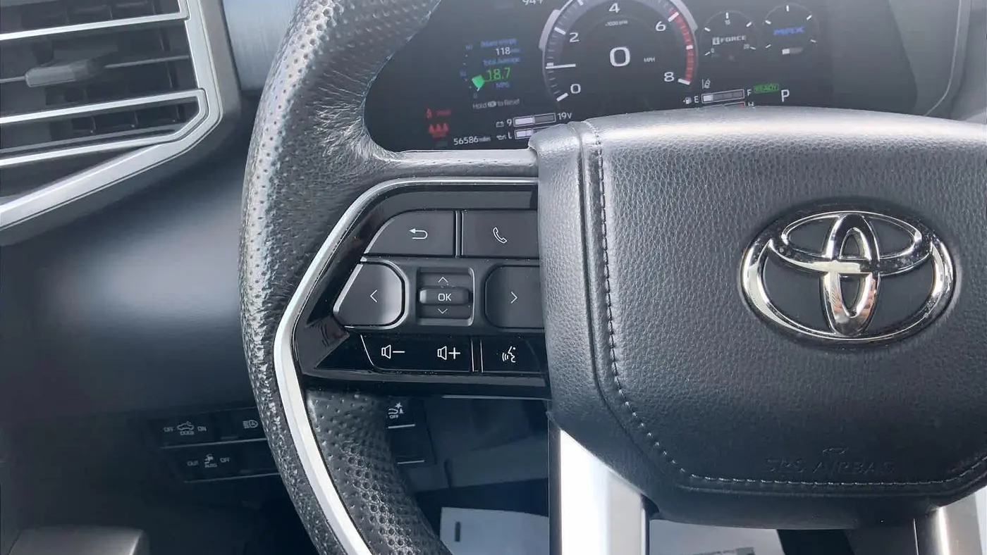 2024 Toyota Tundra Platinum HV