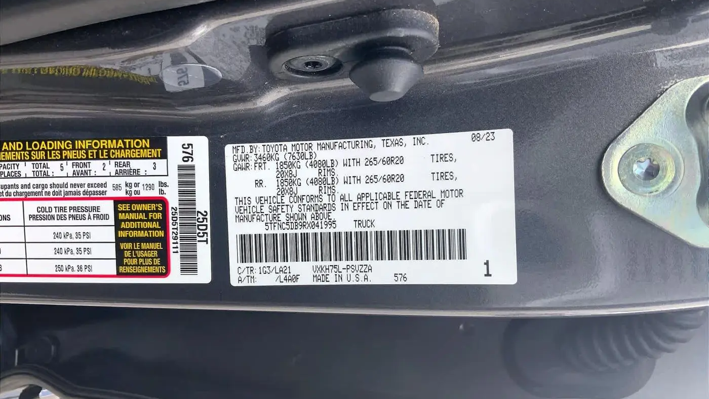 2024 Toyota Tundra Platinum HV