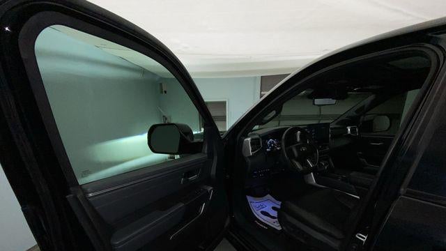 2023 Toyota Tundra Platinum HV