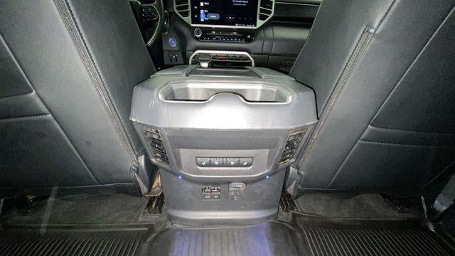 2023 Toyota Tundra Platinum HV