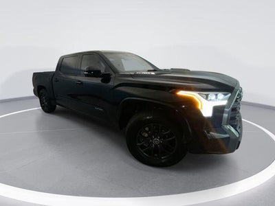 2023 Toyota Tundra 4X4 Platinum HV 4DR Crewmax Cab Pickup SB