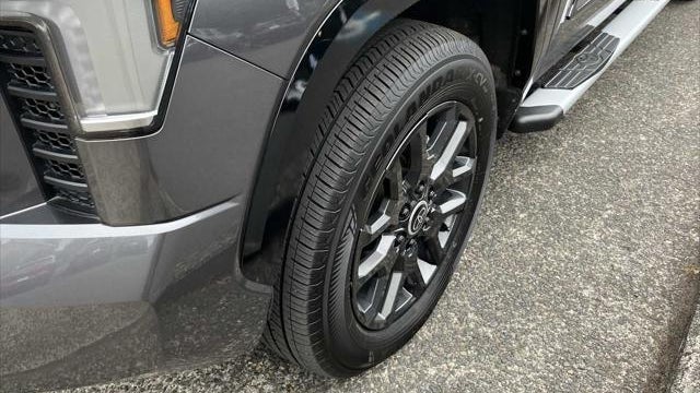2024 Toyota Tundra Platinum HV